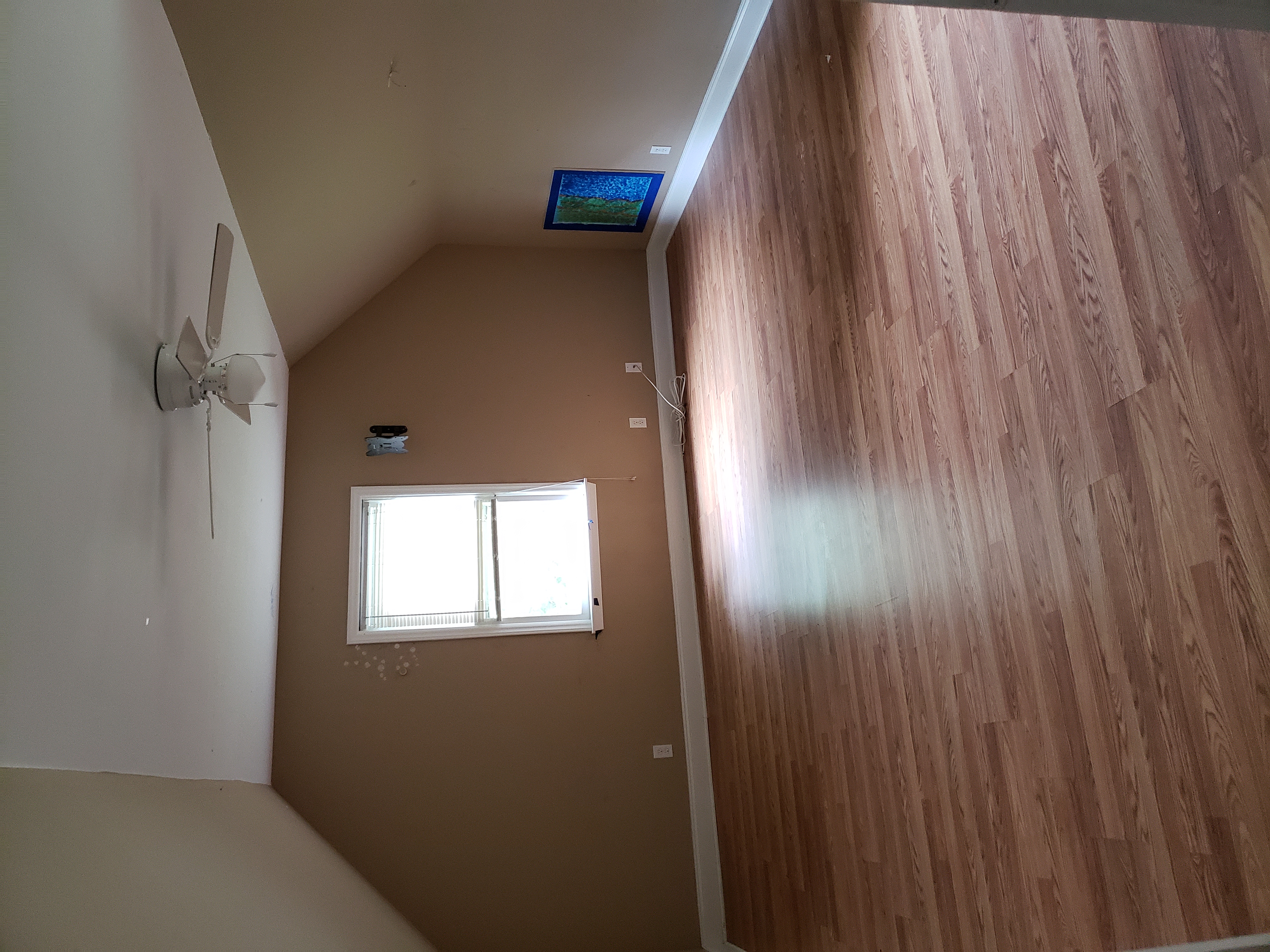 A photo of the house's sidewalk.