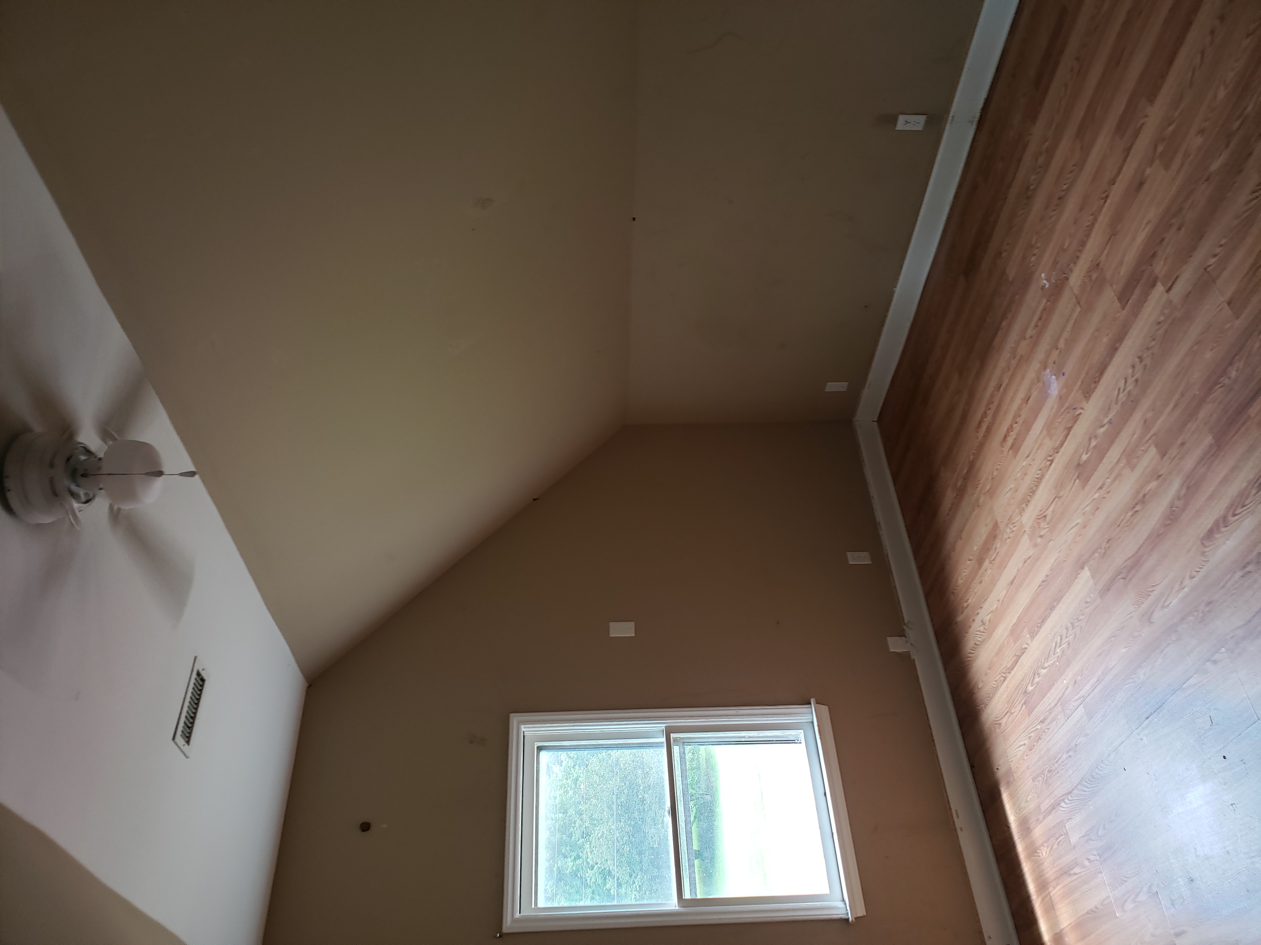 A photo of the house's sidewalk.